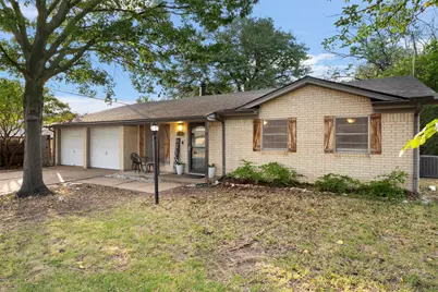 305 NE Todd Street, Burleson, TX 76028 - Photo 32