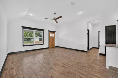 106 Clover Circle, Weatherford, TX 76086 - Photo 6