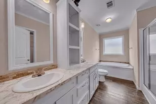 3810 Silver Creek Ct, Granbury, TX 76048 - Photo 16