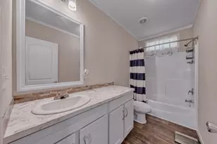 3810 Silver Creek Ct, Granbury, TX 76048 - Photo 18