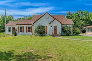 620 Forrester St, Greenville, TX 75401 - Photo 2