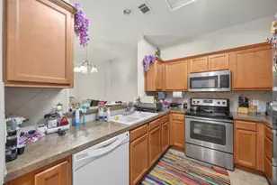 2741 Olympic Park Dr, Grand Prairie, TX 75050 - Photo 10
