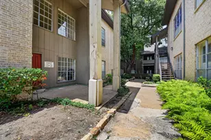 10437 High Hollows Dr, Dallas, TX 75230 - Photo 26