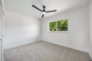 4639 Baystone Dr, Dallas, TX 75211 - Photo 18