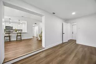 4639 Baystone Dr, Dallas, TX 75211 - Photo 14