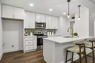 4639 Baystone Dr, Dallas, TX 75211 - Photo 12