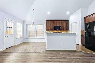 11901 Summer Springs Drive, Frisco, TX 75036 - Photo 8