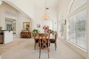 9709 Divot Dr, Granbury, TX 76049 - Photo 6