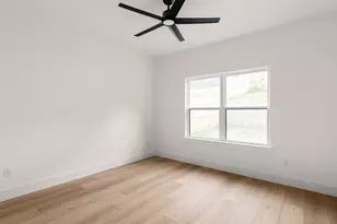 2920 NW 20th St, Fort Worth, TX 76106 - Photo 22
