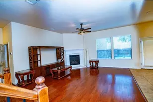 2439 Newcastle Bend, Irving, TX 75063 - Photo 8