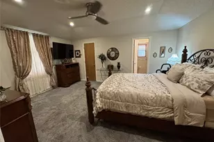 1104 Dove Hollow Rd, Granbury, TX 76048 - Photo 16