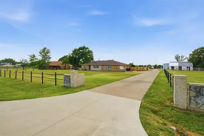 11477 Ridgeview Circle, Fort Worth, TX 76244 - Photo 4