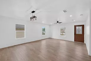 1531 Iowa Ave, Dallas, TX 75216 - Photo 6