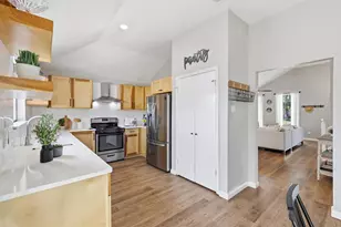 7606 Beverly Dr, Rowlett, TX 75089 - Photo 14