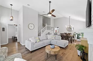 7606 Beverly Dr, Rowlett, TX 75089 - Photo 2