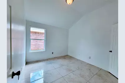 8033 Summer Stream Drive, Fort Worth, TX 76134 - Photo 22