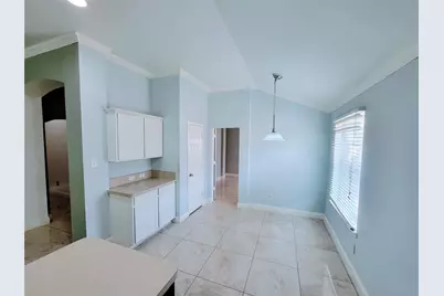 8033 Summer Stream Drive, Fort Worth, TX 76134 - Photo 10