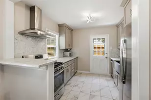 4308 Donnelly Ave, Fort Worth, TX 76107 - Photo 14