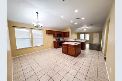 3252 Torio, Grand Prairie, TX 75054 - Photo 8