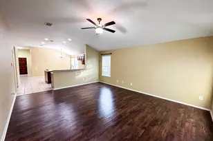 3252 Torio, Grand Prairie, TX 75054 - Photo 10