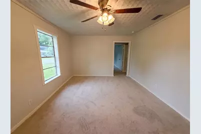 608 E Navasota Street, Groesbeck, TX 76642 - Photo 8
