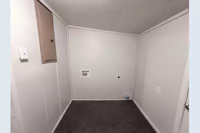 608 E Navasota Street, Groesbeck, TX 76642 - Photo 14