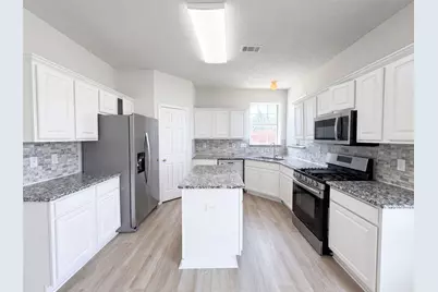 861 Pimernel Lane, Plano, TX 75075 - Photo 2