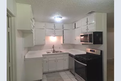 6005 Barry Drive, Watauga, TX 76148 - Photo 10