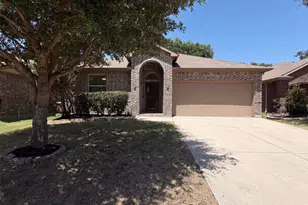 1108 Edgewater Dr, Azle, TX 76020 - Photo 18