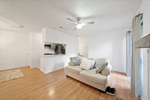 1307 Willoughby Ln, Arlington, TX 76011 - Photo 14