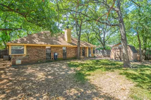 2119 Turf Club Dr, Arlington, TX 76017 - Photo 22