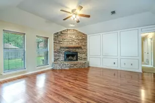 2119 Turf Club Dr, Arlington, TX 76017 - Photo 6