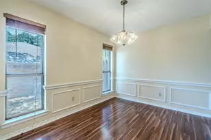 2119 Turf Club Dr, Arlington, TX 76017 - Photo 10