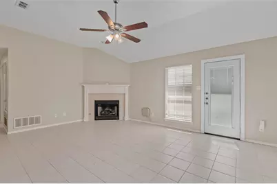 1918 Lee Drive, Denton, TX 76209 - Photo 4