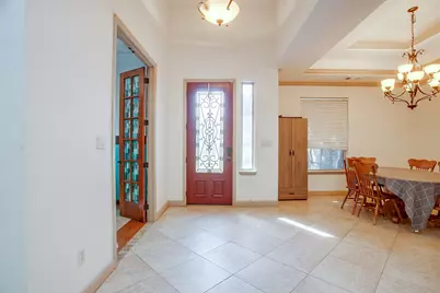 9704 Trinity Court, Granbury, TX 76049 - Photo 4