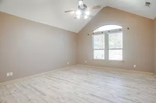 9704 Trinity Ct, Granbury, TX 76049 - Photo 18