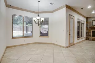 9704 Trinity Ct, Granbury, TX 76049 - Photo 16