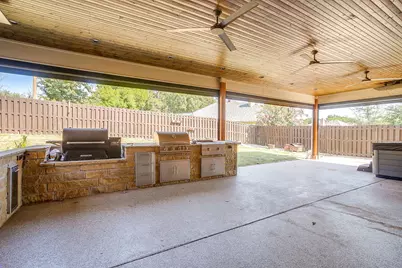 9704 Trinity Court, Granbury, TX 76049 - Photo 34
