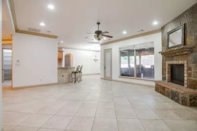 9704 Trinity Court, Granbury, TX 76049 - Photo 10