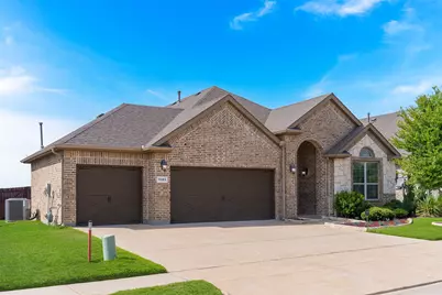 1303 Axis Deer Road, Arlington, TX 76002 - Photo 4