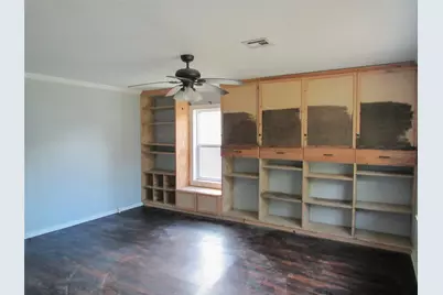 608 Hayes Street, McGregor, TX 76657 - Photo 4
