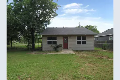 608 Hayes Street, McGregor, TX 76657 - Photo 10