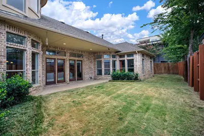 3606 S Versailles Avenue, Dallas, TX 75209 - Photo 2