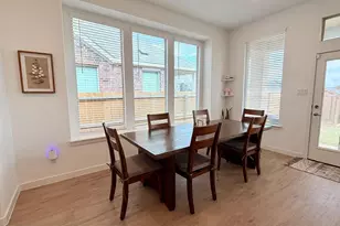 1009 Blazin Bronco Trl, Fort Worth, TX 76052 - Photo 6