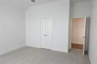 1009 Blazin Bronco Trl, Fort Worth, TX 76052 - Photo 14