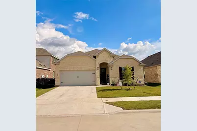 1009 Blazin Bronco Trail, Fort Worth, TX 76052 - Photo 2