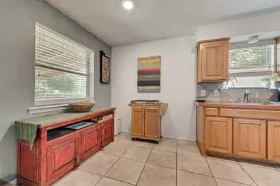 802 N Spears Street, Alvarado, TX 76009 - Photo 8