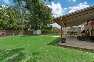 802 N Spears St, Alvarado, TX 76009 - Photo 20