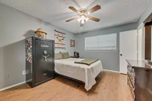 802 N Spears St, Alvarado, TX 76009 - Photo 12