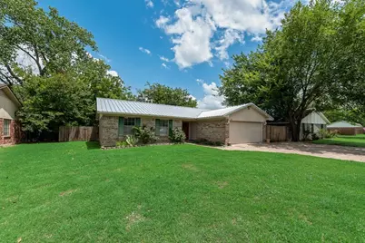 802 N Spears Street, Alvarado, TX 76009 - Photo 22